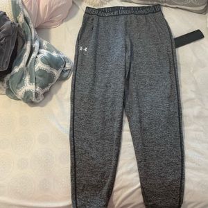 grey marled under armour joggers